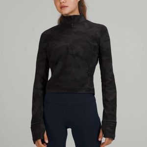 Its Rulu Run Cropped Half-Zip Heritage 365 Camo Deep Coal Multi
